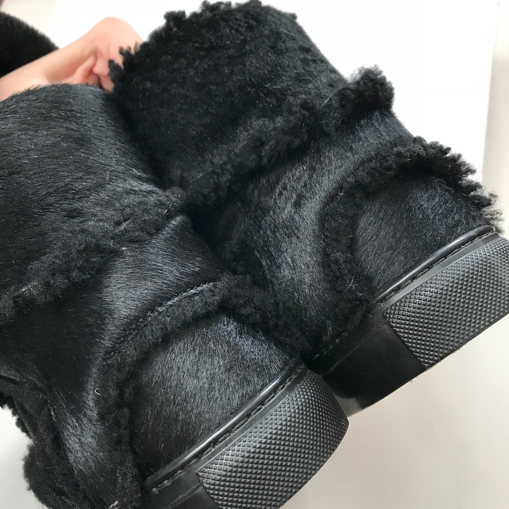 BALENCIAGA shearling and calf hair trainers (41) - Picture 4 of 12